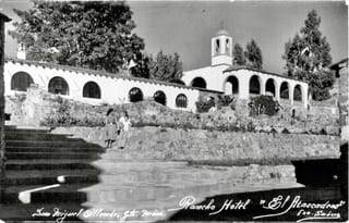 Felipe Cossio del Pomar y El Atascadero